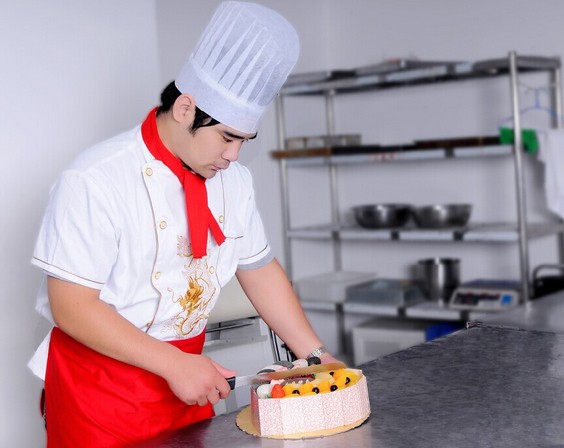 郑州生日蛋糕培训图片